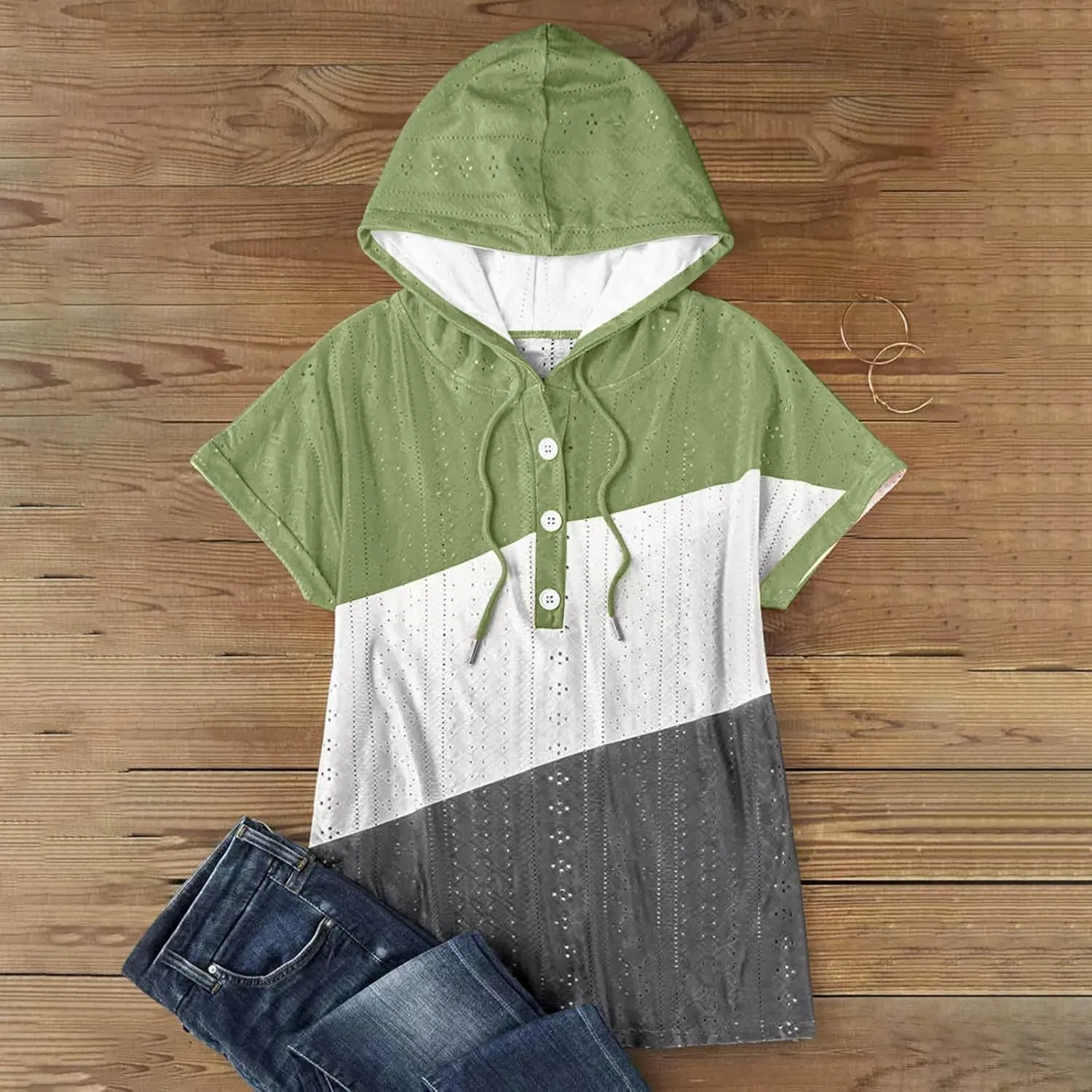 Eyelet Tops for Women 2025 Trendy Summer Hoodies Short Sleeve Button Up Casual Loose Fit Embroidery Shirts Blouses