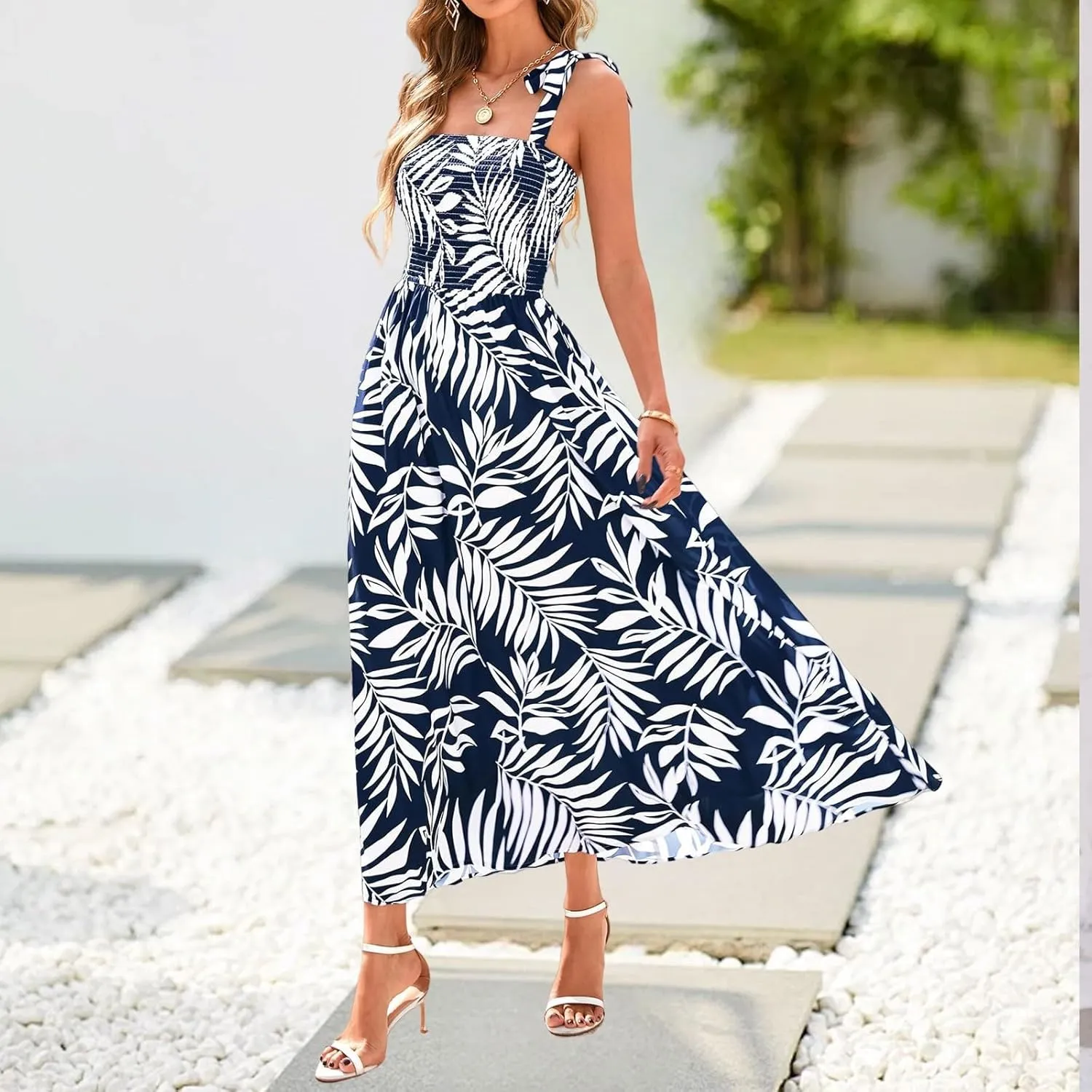 Floral Maxi Dress Summer Boho Beach Vacation Tie Strap Smocked Empire Waist Long Fit and Flare Dress with Pockets