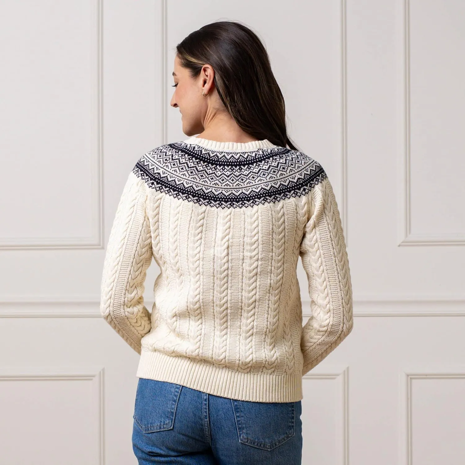 Hope & Henry Women's Classic Long Sleeve Pullover Sweater