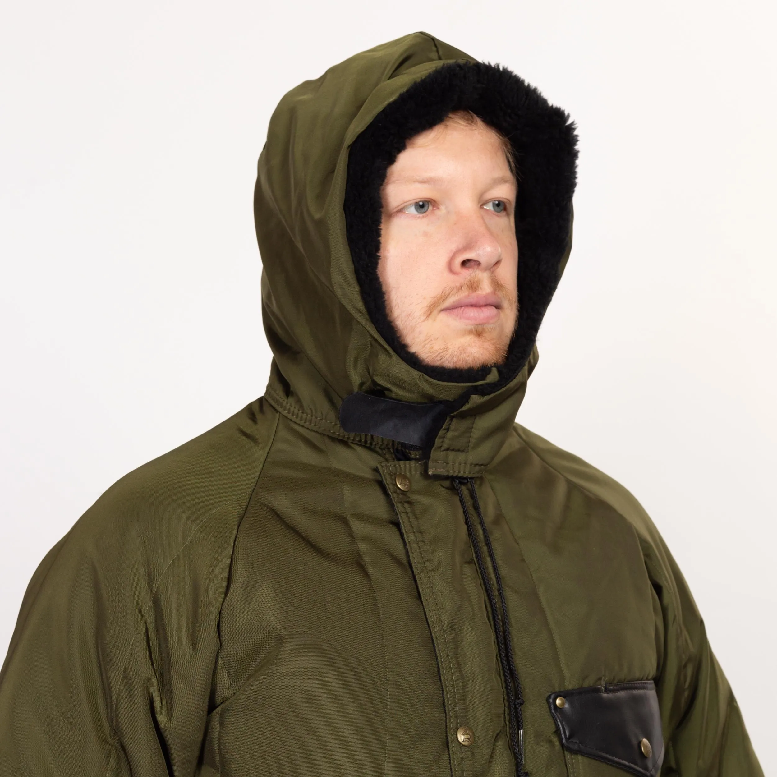 Med-Lrg 90s Refrigiwear Army Green Hooded Snow Jacket