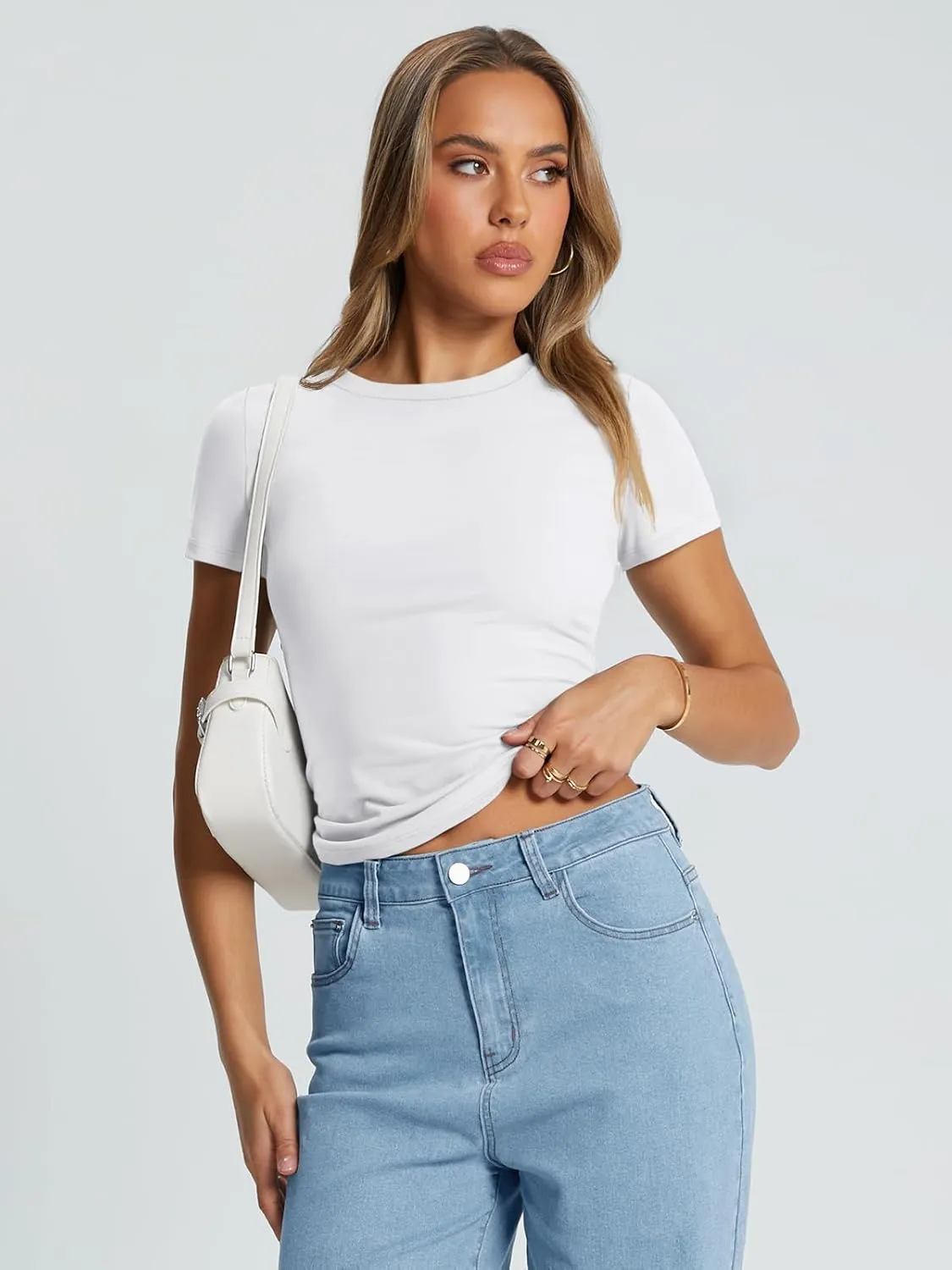 Trendy Queen Womens Basic T Shirts Summer Tops 2025 Crop Short Sleeve Slim Fit Tee Cute Gym Workout Clothes