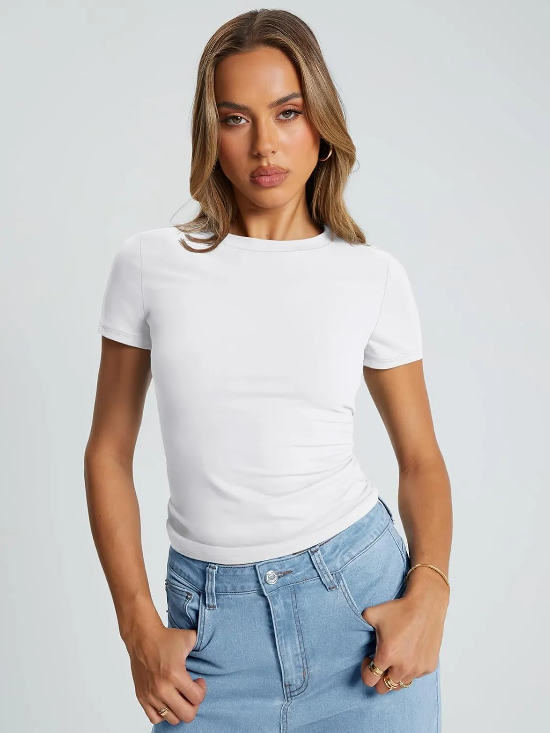 Trendy Queen Womens Basic T Shirts Summer Tops 2025 Crop Short Sleeve Slim Fit Tee Cute Gym Workout Clothes