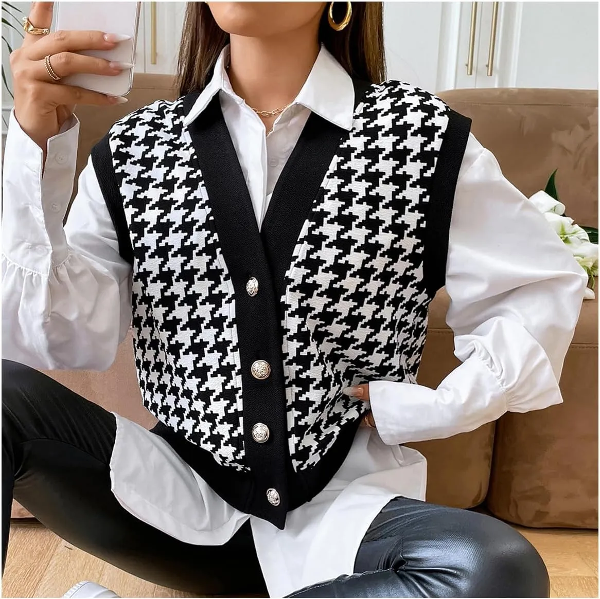 Verdusa Women's Button Front V Neck Sleeveless Houndstooth Print Jacket Lightweight Cardigan Vest