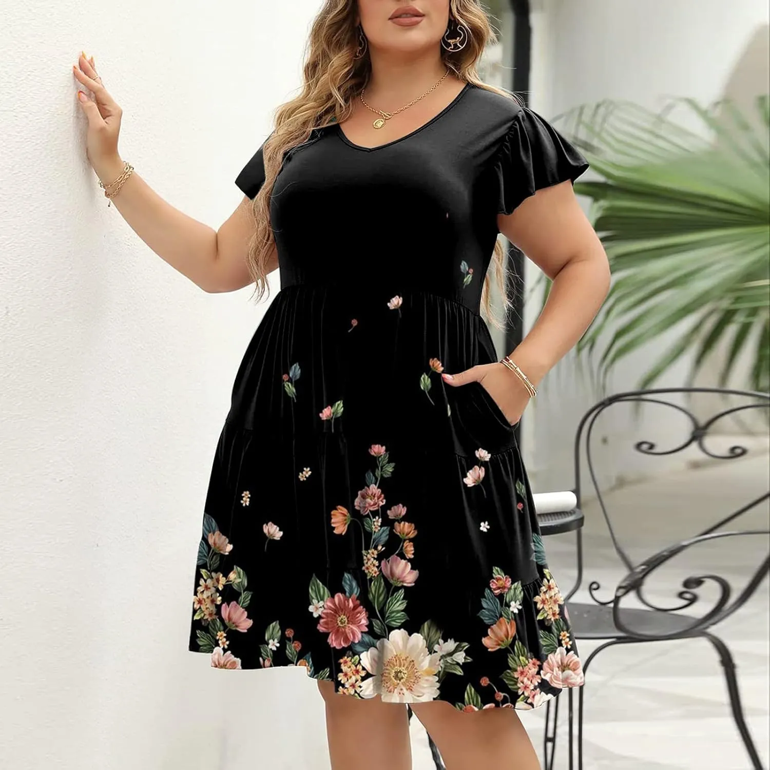 Women's Plus Size Dresses for Curvy Floral Print Short Sleeve Loose Large Hem Tshirt Dresses with Pockets